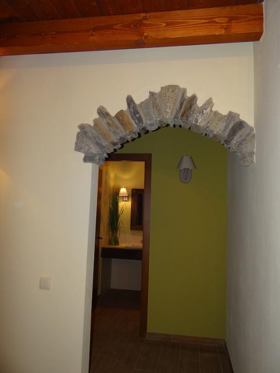 Alba D'Esteve. Casa Rural Еспот Екстериор снимка